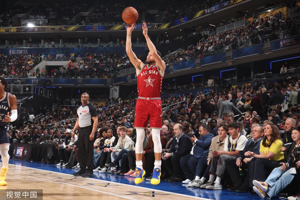 在分析巴萨 在分析巴萨