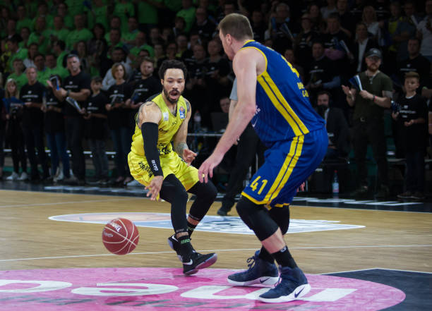 定位球机会 定位球机会